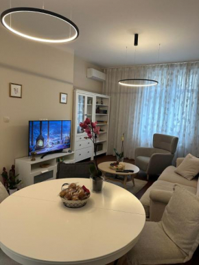 Sofo house
